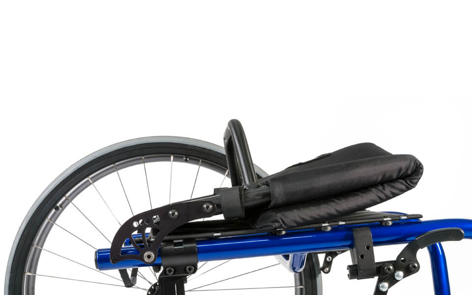 Quikie QRi 軽量固定式車いす | Sunrise Medical