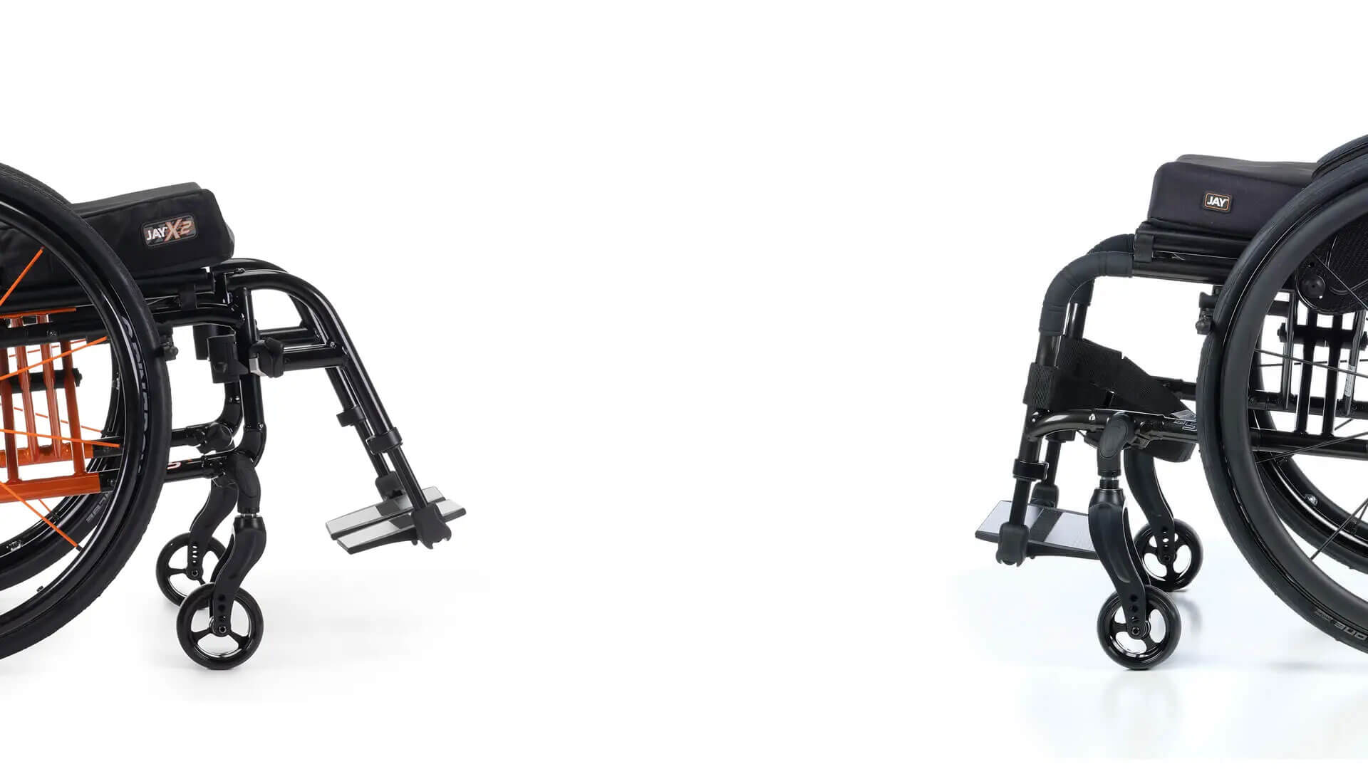 サンライズ　メディカル　折りたたみ式 QUICKIE　車いす　　自走兼介護 Lightweight Wheelchairs by QUICKIE | Sunrise Medical